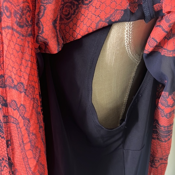 EN FOCUS BEAUTIFUL DRESS - Picture 5 of 6